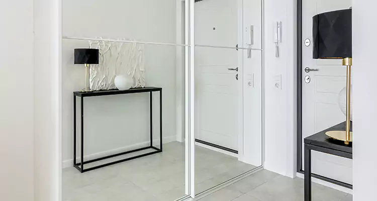 Mirrored Bifold Closet Doors Repair in Immokalee, FL