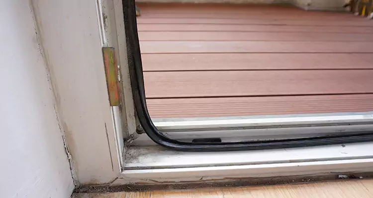 Why Choose Us for Leaking Sliding Glass Door Repair in Immokalee, FL?
