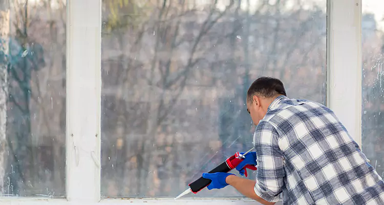 Quality Sliding Shower Door Repair for Closing Issues in Immokalee, FL