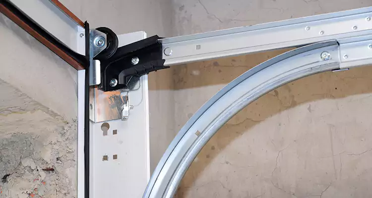 Maintain Liftmaster Garage Door Off Track in Immokalee, FL