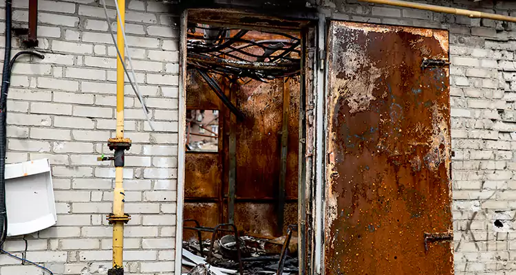 Metal Door Rust Repair in Immokalee, FL