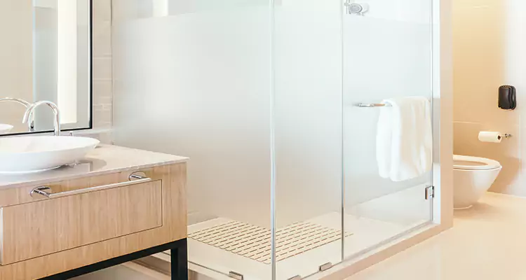 Expert Shower Door Fix and Repair in Immokalee, FL
